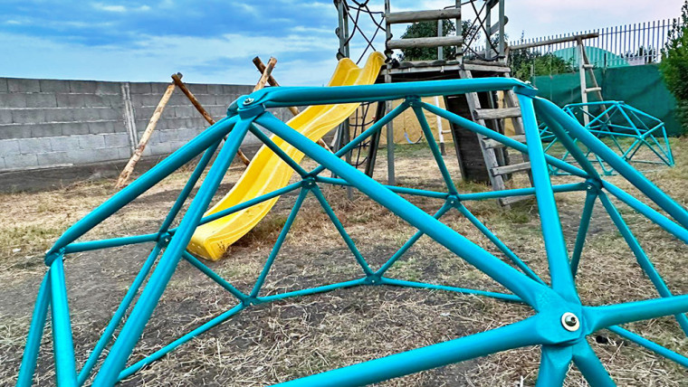 Sassolini | Riposto | Giardino | Parco giochi